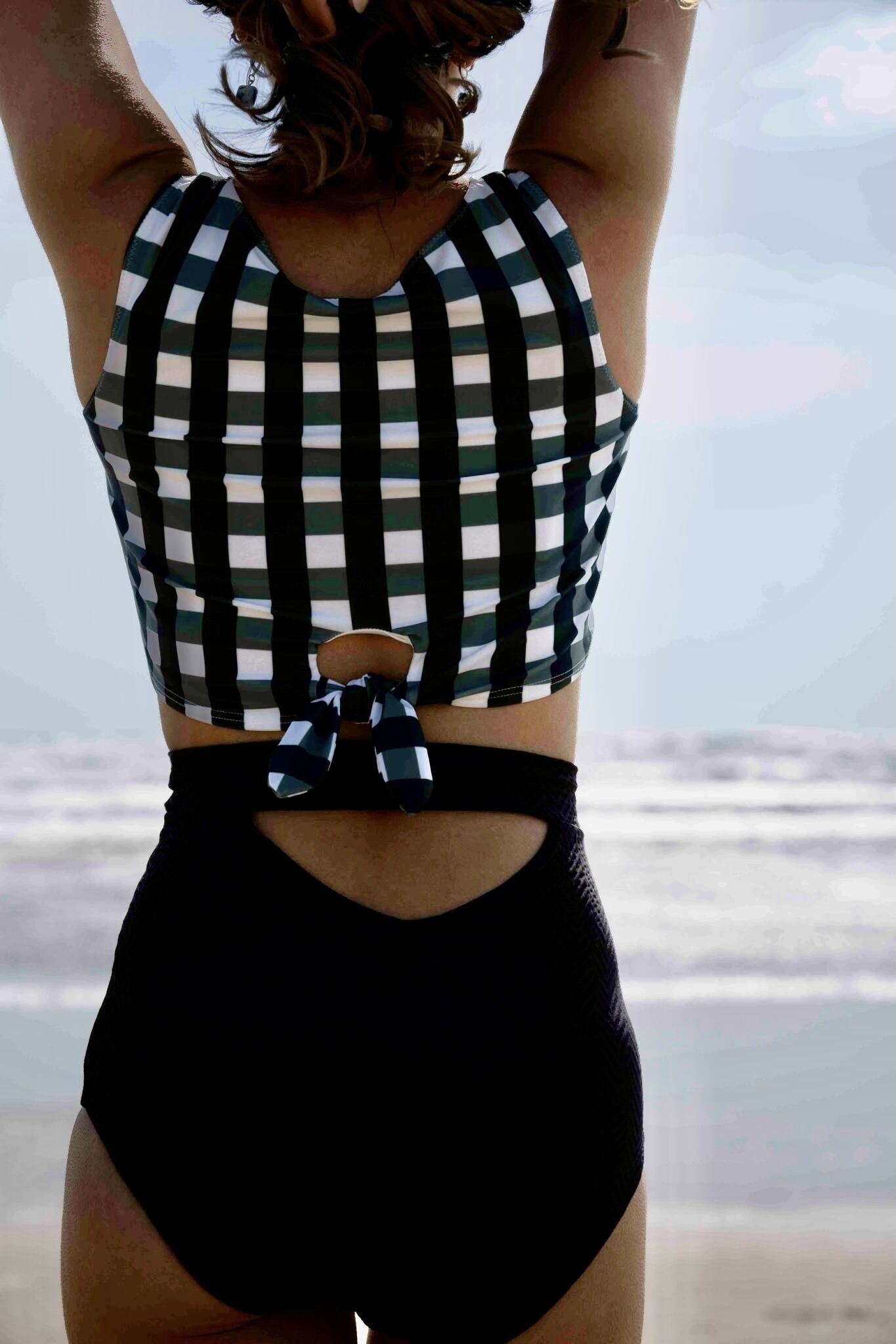 Alam / Jet black bottom