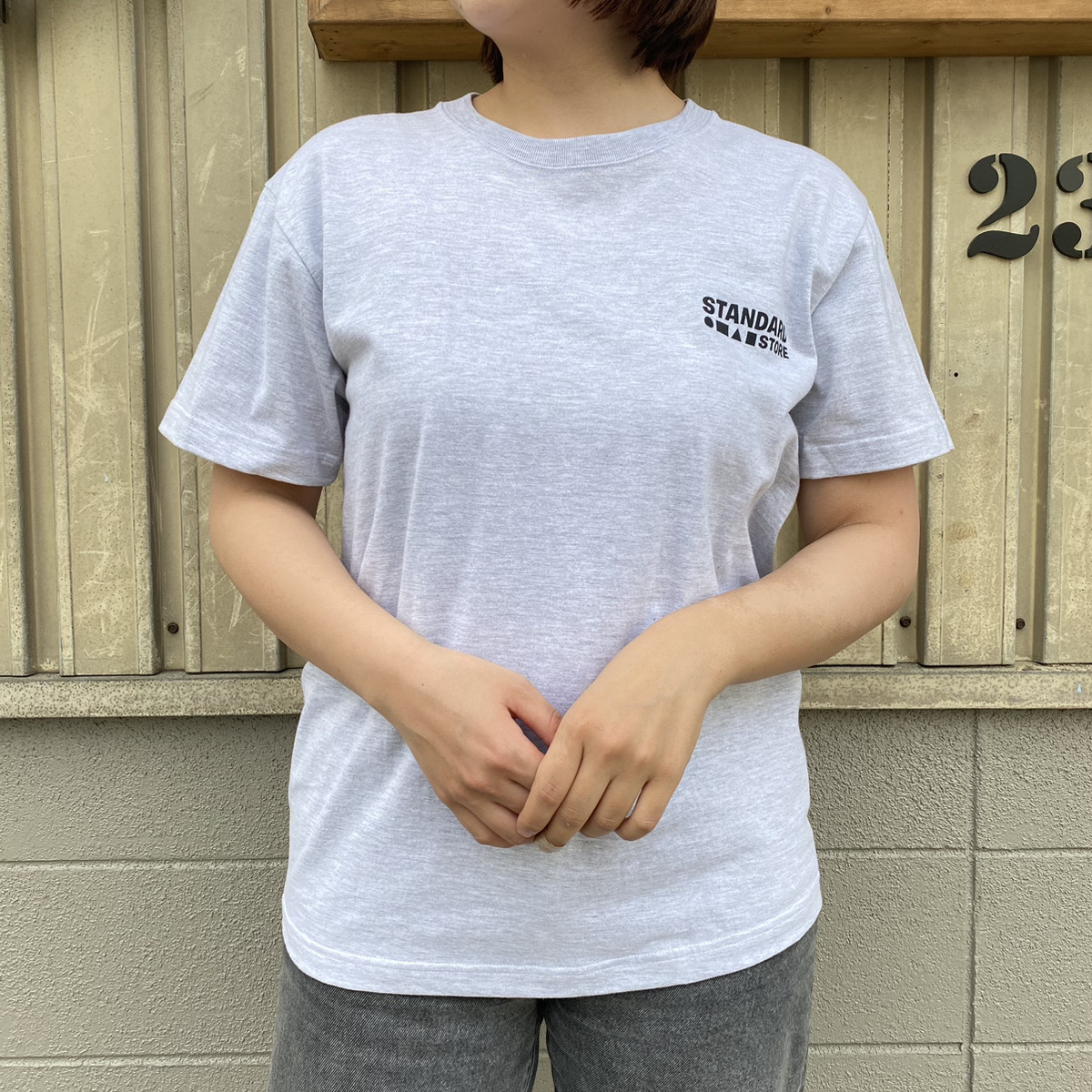 STANDARD STORE × ANDY DAVIS ORIGINAL T-SHIRT（LOGO）GRAY