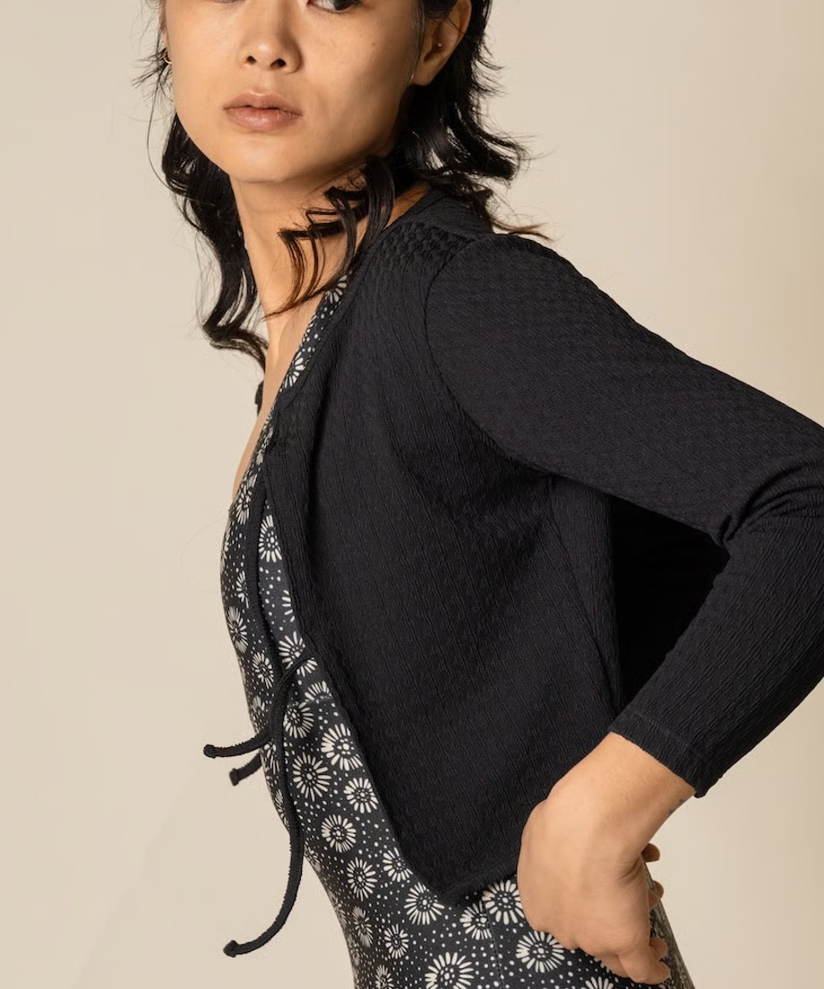 Alam / Cardigan