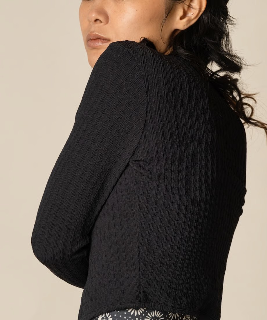 Alam / Cardigan