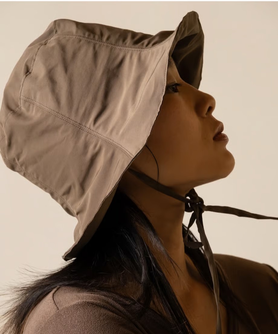 Alam / olive hat