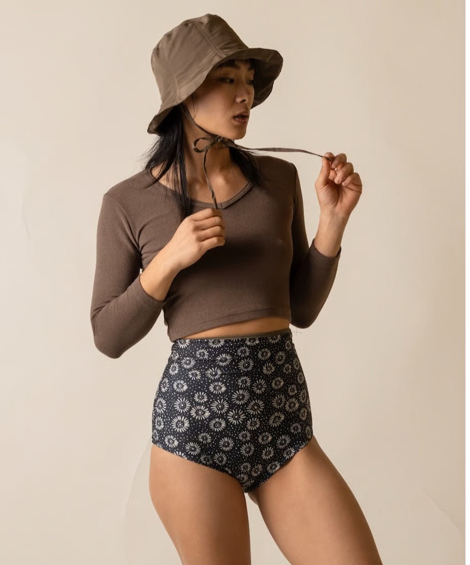 Alam / olive hat