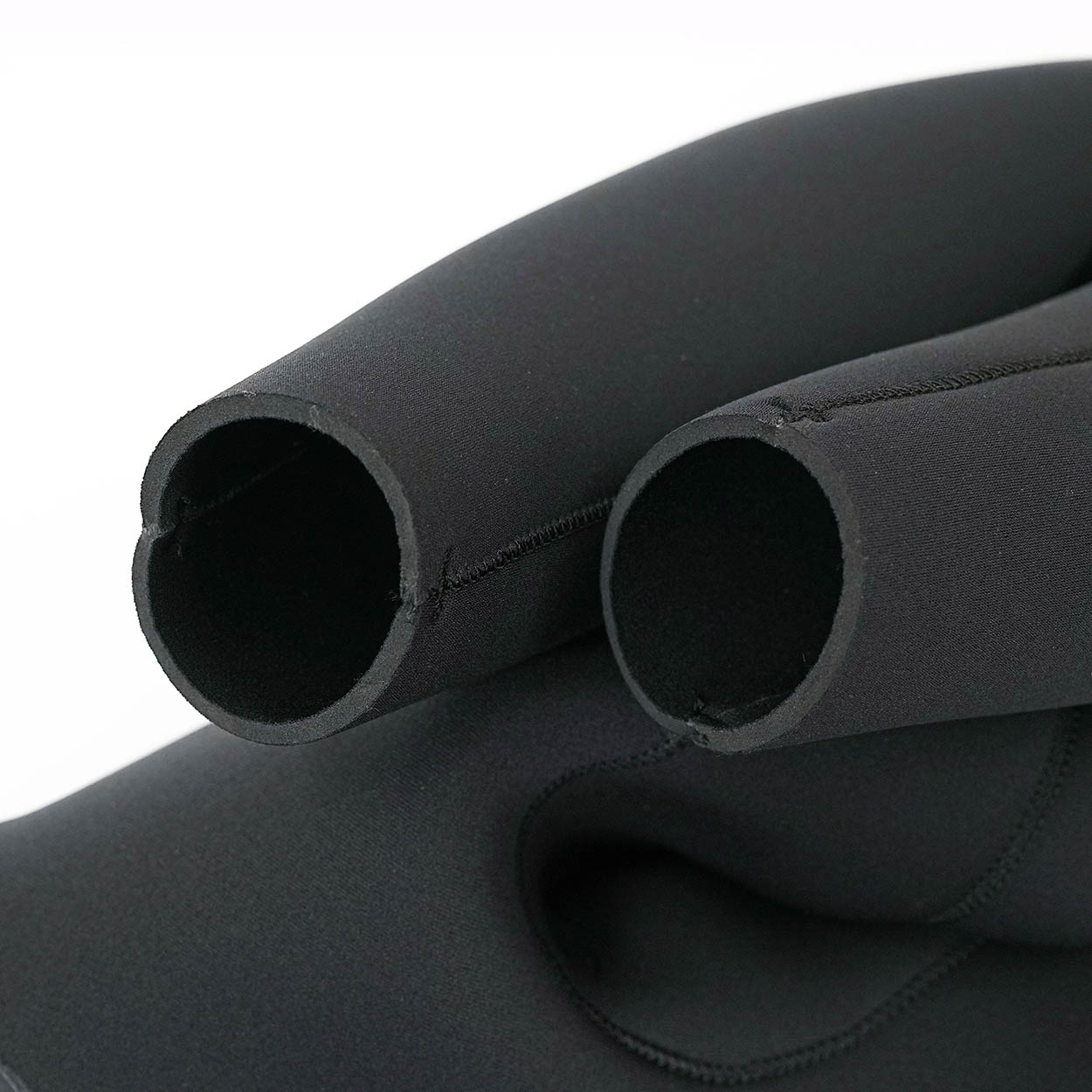 セミオーダー（受注生産） CRAFTSMAN WETSUITS ウェットスーツ セミドライ 5mm / 3mm チェストジップ（フロントジップ） メッシュスキン ラバー WARM LIGHT 裏起毛 ユニセックス 日本製 サーフィン 秋冬用