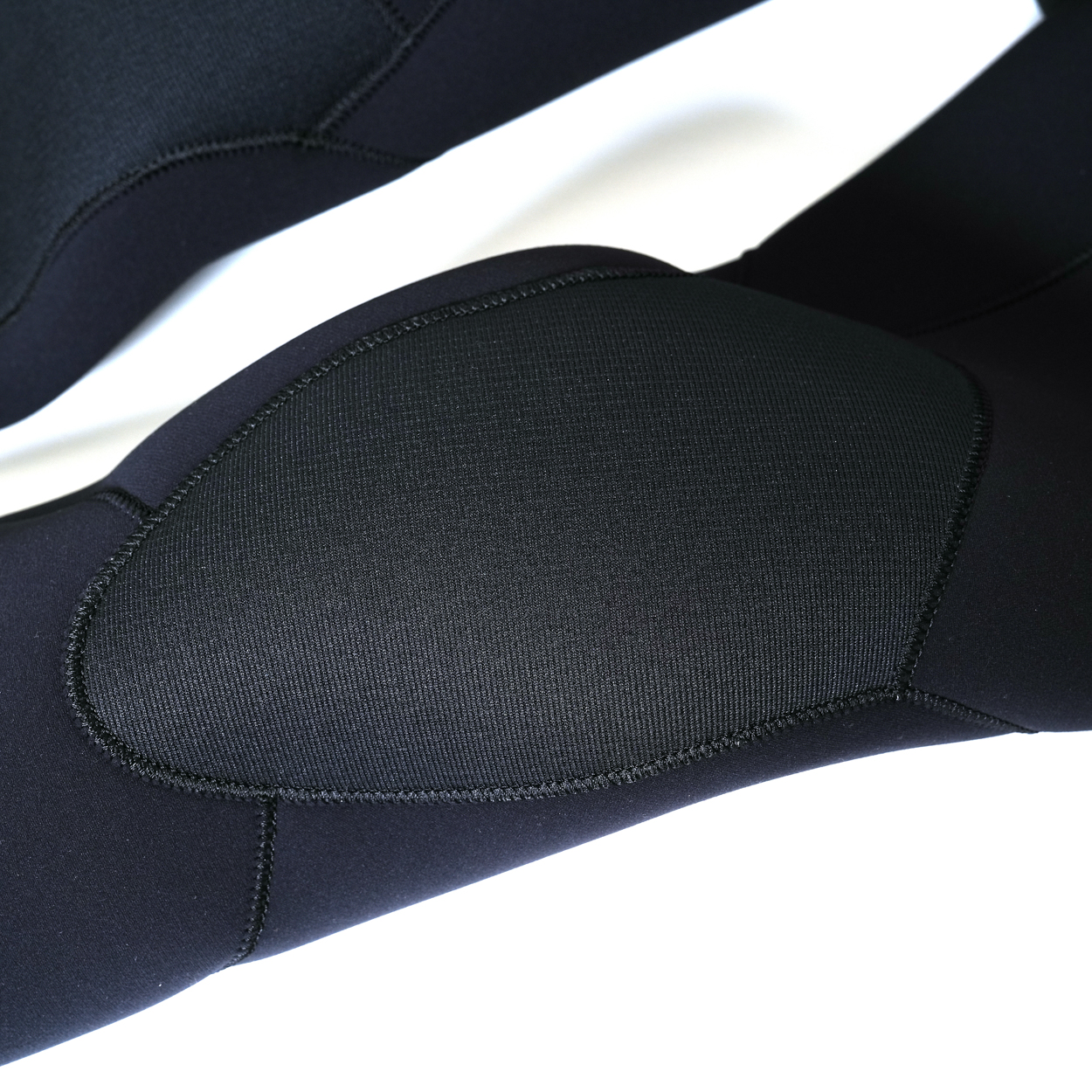 セミオーダー（受注生産）CRAFTSMAN WETSUITS ウェットスーツ セミドライ 5mm / 3mm ARCジップ（フロントジップ） メッシュスキン ラバー WARM LIGHT 裏起毛 ユニセックス 日本製 サーフィン 秋冬用