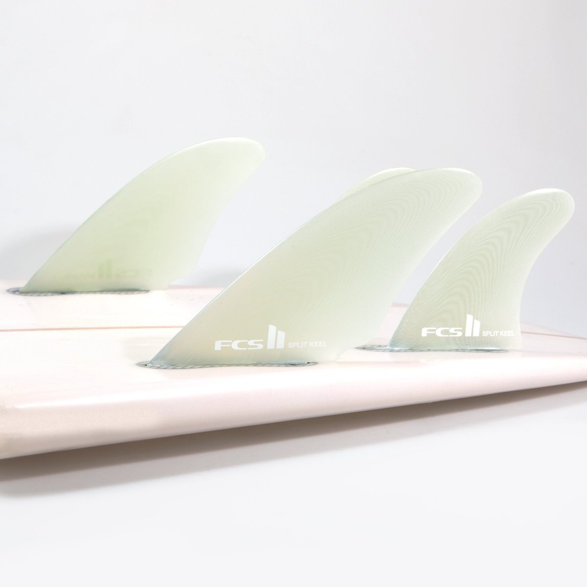 FCS2 フィン エフシーエス2 SPLIT KEEL QUAD FINS CLEAR PG L-XLクアッド フィン ショートボード用フィン 4本セット