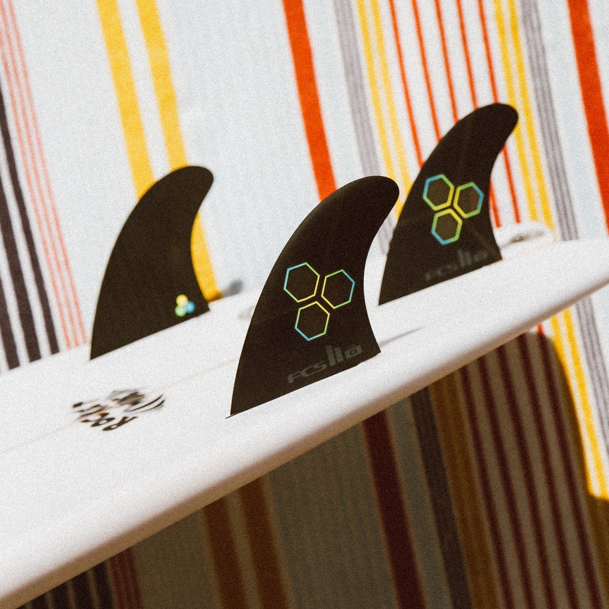 FCS2 エフシーエスツー CI UPRIGHT チャンネルアイランズ トライフィン TRI FINS Performance Core アルメリック ショートボード フィン