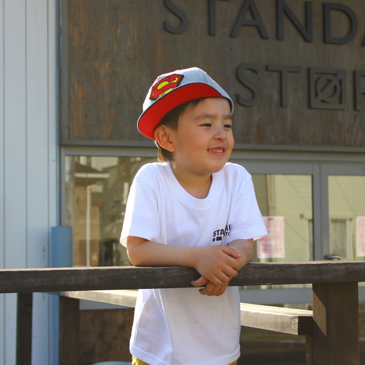 【KID'S】STANDARD STORE × ANDY DAVIS ORIGINAL T-SHIRT（LOGO）GRAY