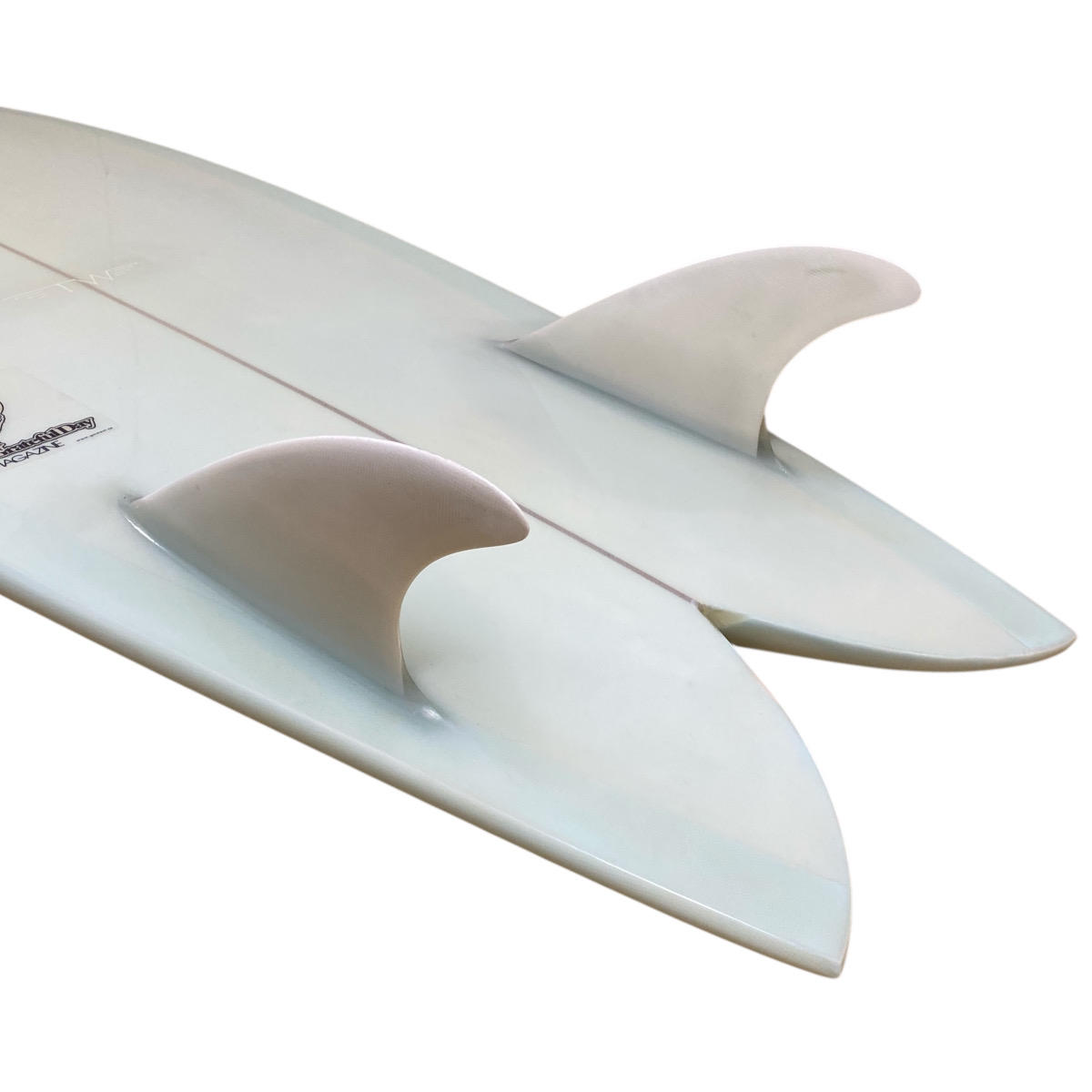 TYLER WARREN / FISH 5`8