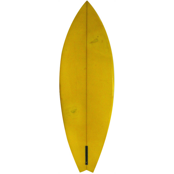 Plastic Fantastic  / 70`S Single Fin 5`10 Fish 